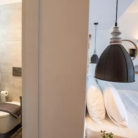 Yploui Apartment