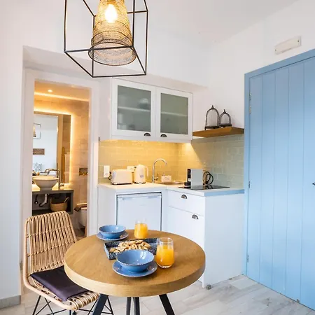 Yploui Apartment Kyra Panagia