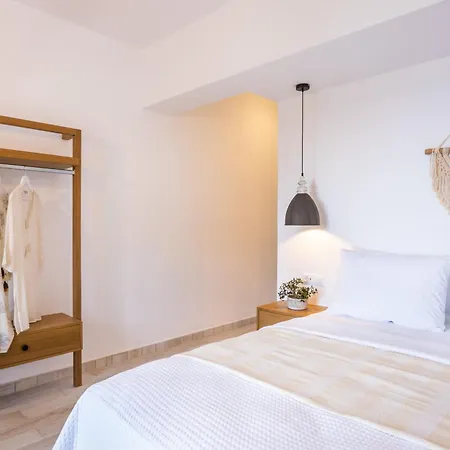 Apartment Yploui *