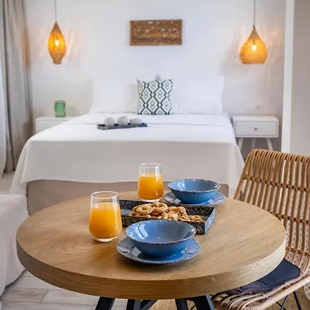 Yploui Apartment Karpathos