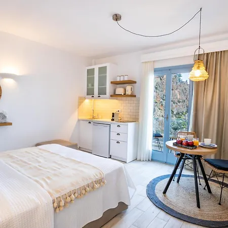Yploui Apartment