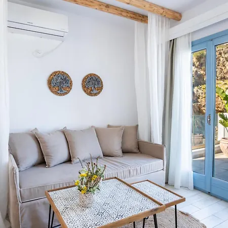 Yploui Apartment