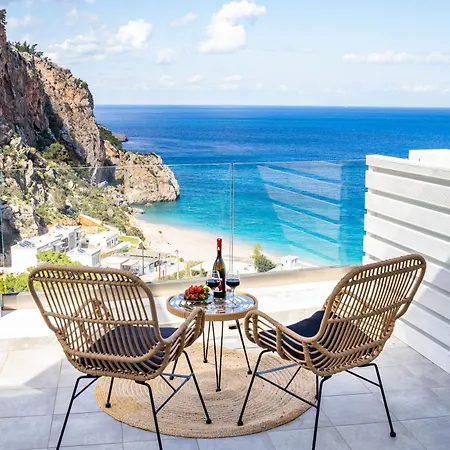 Yploui Apartment Karpathos
