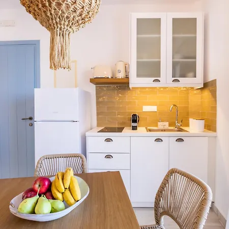 Apartment Yploui Kyra Panagia