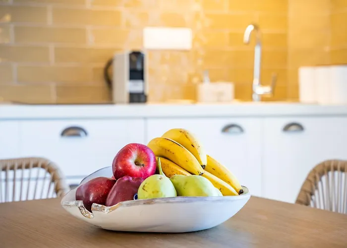 Yploui Daire Kyra Panagia